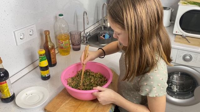 БАОЦЗЫ  Паровые Булочки с Начинкой по-Китайски Рецепт Баоцзы с Мясом и Овощами На Пару