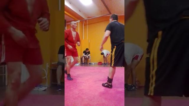 Барц мвд россия по боевоесамбо мастир успорт холов фирдавс смотреть онлайн