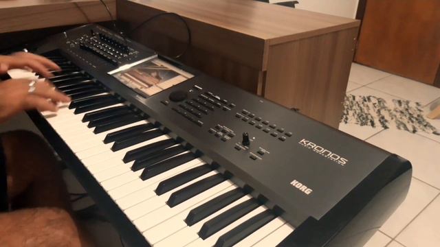 Yamaha C3 | Korg Kronos 61 смотреть онлайн