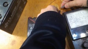 Как реанимировать кислотно свинцовый аккумулятор Если он показывает НОЛЬ