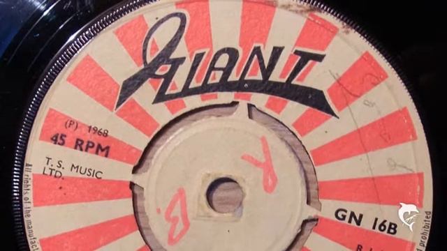 Jeanette Simpson - Whatcha Gonna Do About It? (1968) Giant 16 B смотреть онлайн