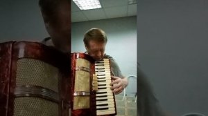 На аккордеоне как на гармонии по цифрам