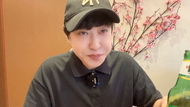 哈尔滨百年熏酱老店，熏肥肠，猪耳朵，猪手配饺子，和哥们喝美了 смотреть онлайн