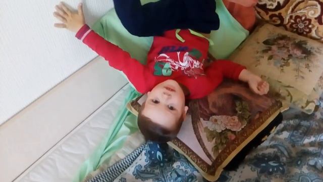 Прыжки с кресла на диван Июнь 2019 смотреть онлайн