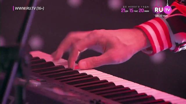 Турбомода (turbomoda) - "Прощай", "Мама", "Лето" (РУ ТВ. «Дискотека Дискотек» с Антоном Юрьевым) смотреть онлайн