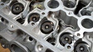 Кап. ремонт двигателя 1NZ-FE ( первая часть ) ремонт ГБЦ