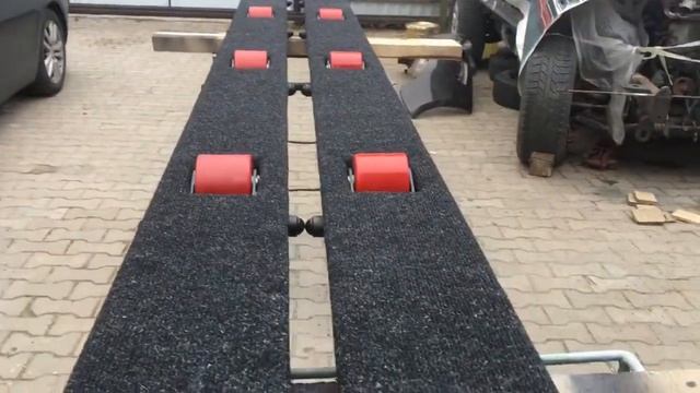 Роликовые ложементы под прицеп МЗСА G смотреть онлайн