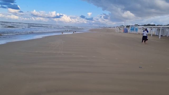 #Анапа ЛАЗУРНЫЙ БЕРЕГ. ВЕТЕР СБИВАЕТ С НОГ! ВЕРБЛЮД У РЕЧКИ МОЖЕПСИН? смотреть онлайн