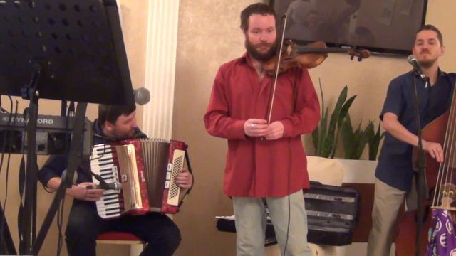 Песня на еврейском языке.группа Дочь прокурора.2017 смотреть онлайн