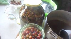 КОМПОТ НА ЗИМУ  ИЗ ЛЕСНОЙ КЛУБНИКИ И ЧЕРНОЙ СМОРОДИНЫ....
