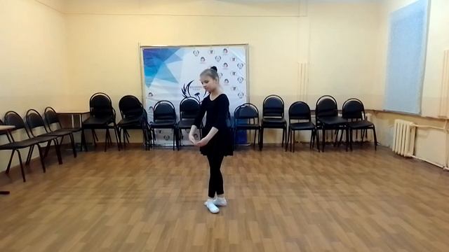 батман тандю в круазе смотреть онлайн