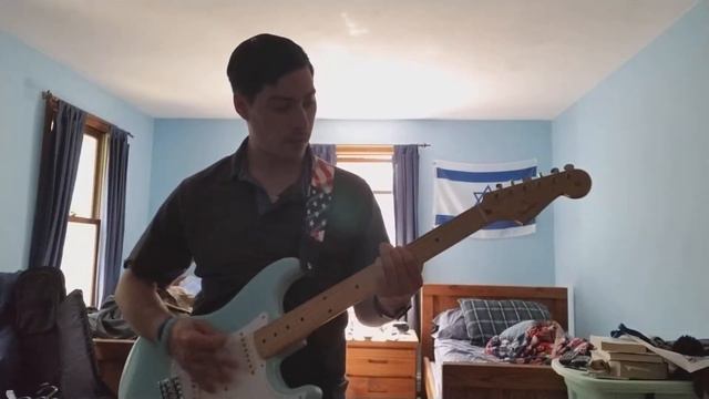 Foo Fighters/Hard Rock Jam with the new Daphne Blue Fender Strat смотреть онлайн