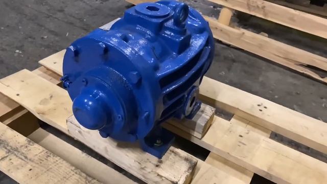 Насос вакуумный УВД 10.000-А (правое вращение) смотреть онлайн