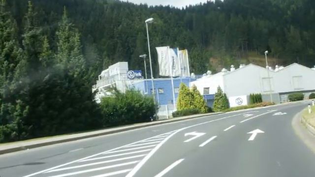 MEŽIŠKA DOLINA - POGLED IZ AVTOMOBILA смотреть онлайн