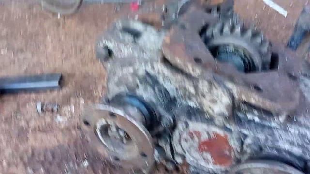 Такого вы ещё не видели! Раздатка из двух КОМов - коробок(К) отбора (О) мощности(М) . смотреть онлайн