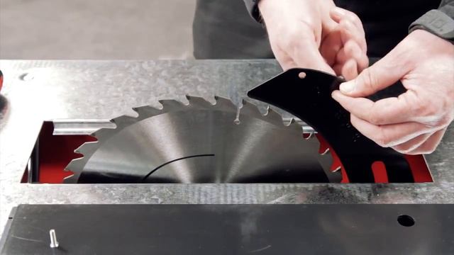 Holzmann TS 315SE rakennussirkkelin kokoaminen смотреть онлайн