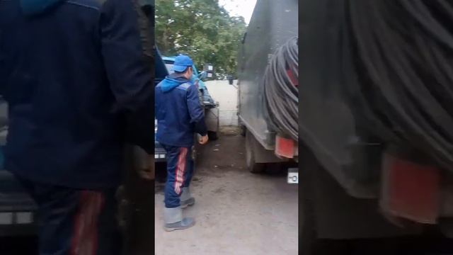 Мотя заводит с кривова ключа без аккумулятора смотреть онлайн