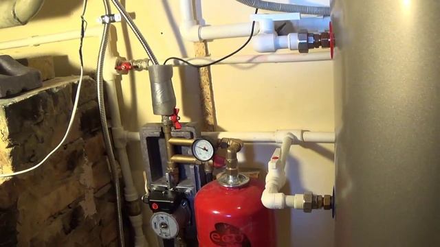 Подключение бойлера на 80 литров к сплит-системе для отпления дома Часть2 смотреть онлайн