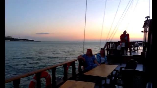 Отдыхаю на Чёрном море в Геленджике смотреть онлайн