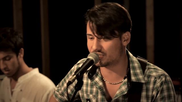 Maroon 5 - Payphone (Erik Mollica - Live acoustic cover) смотреть онлайн