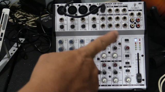 Mixer Behringer EURORACK UB1202 (Phần 1) - Trọn Bộ Có Hộp Reverb Rời Giá 2.500k - Zalo 0902536313