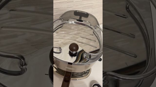 Кофеварка рожковая De’Longhi Icona Vintage ECOV 311 бежевый смотреть онлайн