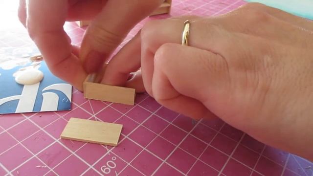 My Dolls House Diary Tutorial #31 - 1/12th Scale Craft Room Desk смотреть онлайн