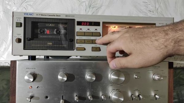 Teac v-7. Одна из топовых дек от Teac.