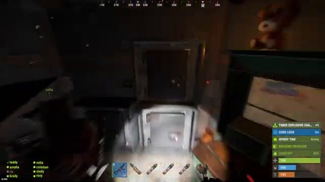 [Rust] Нас жахали, но не дожахали :D No Pasaran!