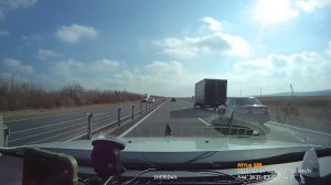 Трасса Ставрополь - Невинномысск - Минеральные Воды. Ясный осенний день.