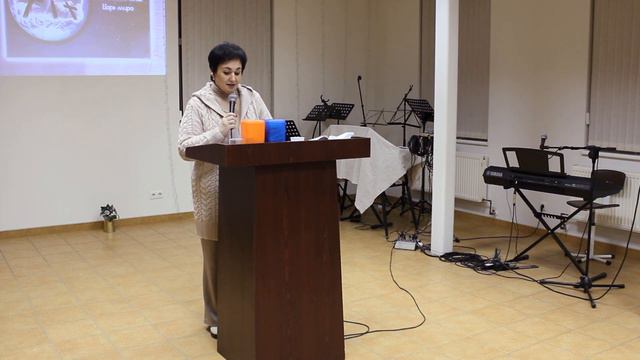 Проповедует Елена Веселова:"Если Бог нас не слышит" 22.02.2023 смотреть онлайн