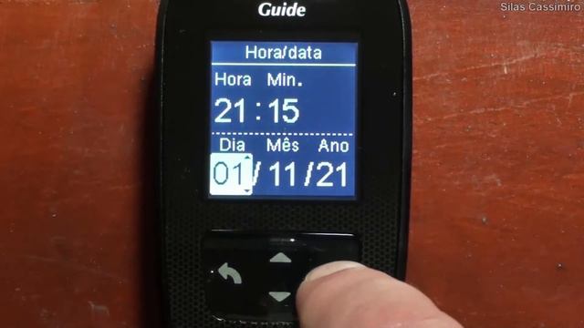 Como configurar data e hora Accu Chek Guide смотреть онлайн