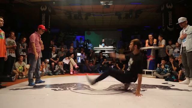 ТЖНГ VS Картуш и Горизонт - 1/4 Breaking 2x2 - Gorky Battle 6 (2013) смотреть онлайн