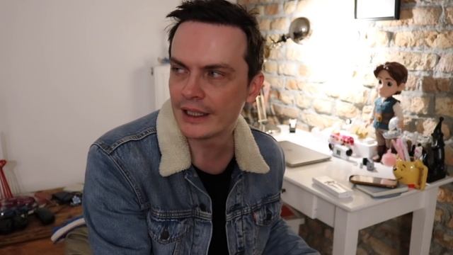 Я знаю я конфетка. Ужасные свидания, потрахушки на одну ночь и прочие детали смотреть онлайн