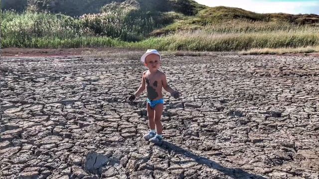 ГРЯЗЕВОЙ ВУЛКАН В КУЧУГУРАХ | Плевак | Вулканы Тамани | Вулканы | Вулканы Анапы смотреть онлайн