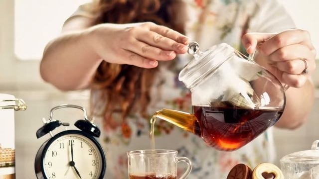6 Причин Просыпаться Утром Рано смотреть онлайн