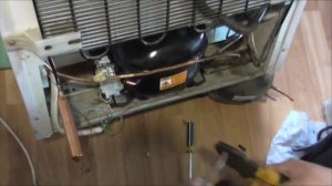 Не отключается холодильник и тепло в холодильной камере, BEKO N1