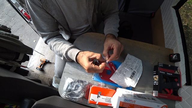 Обзор водяной насос 12 вольт с АлиЭкспресс для самодельного автодома своими руками. смотреть онлайн