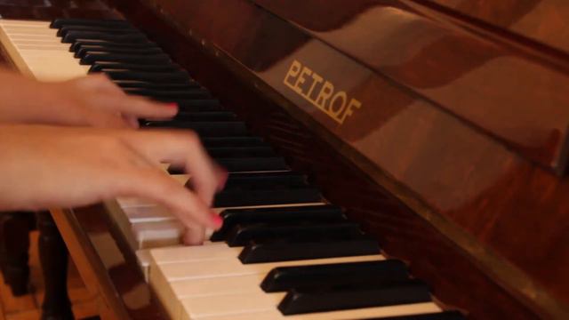 Hulio Iglesias - Historia de un amor - Piano by Siranush Aslanyan смотреть онлайн