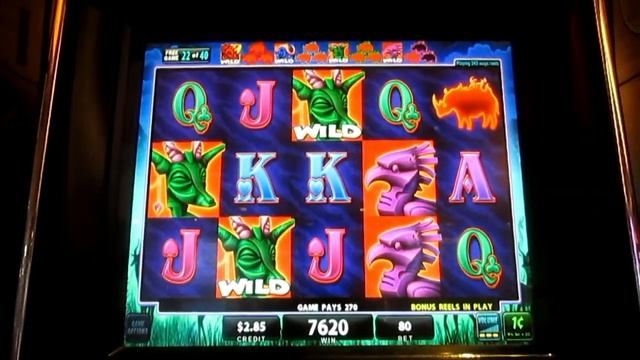 Red Rhino *** First Look *** and BIG WIN with Retrigger! смотреть онлайн