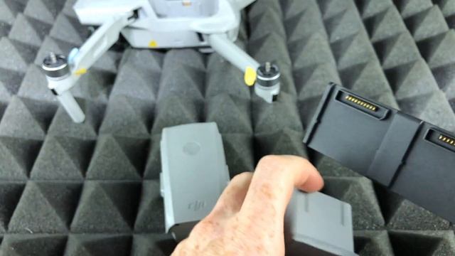 How to Charge DJI Mavic Air 2 Battery | Mavic Air 2 Intelligent Flight Battery смотреть онлайн