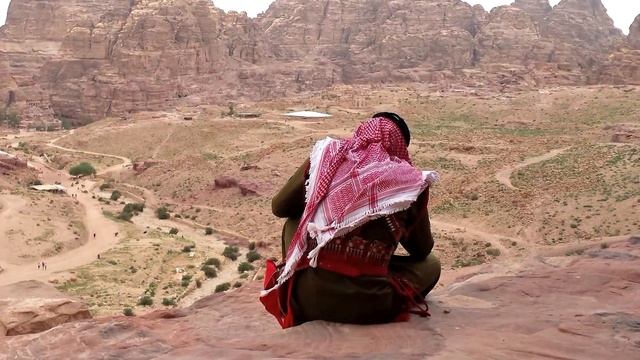 Petra, la capitale del regno dei Nabatei смотреть онлайн