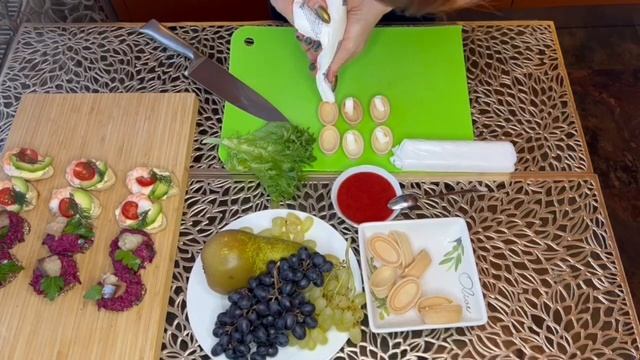 Новогодние закуски ?4 рецепта? смотреть онлайн