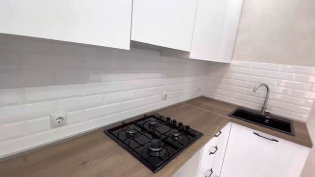 Продаём 2-ку в ЖК Российский, 7/14, 58м2, цена 4.800.000! Тел. 8-938-651-05-88!