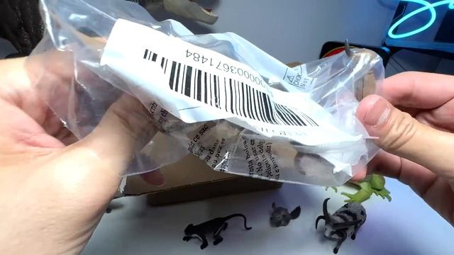New Animals - Bull Frog, Chinchilla, Kiwi, Shark Ray, Babirusa, Lynx, Cheetah, Lion, Puffin, Leopar смотреть онлайн