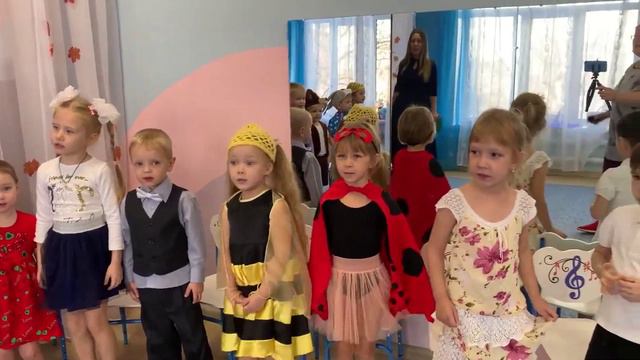 Праздник осени и урожая в средней группе 2021 год смотреть онлайн