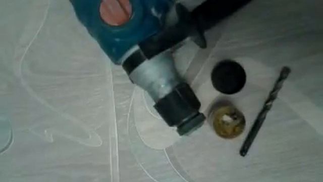 Как смазать буры для перфоратора (How to grease SDS hammer drill)? смотреть онлайн