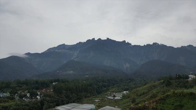 EP. 12 : Terpesona Sama Gunung KINABALU смотреть онлайн