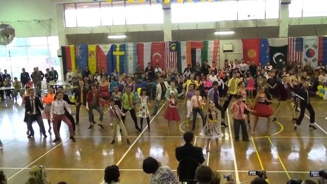 Подарок на день рождения тренера смотреть онлайн