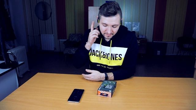 JBL ENDURANCE SPRINT. УДОБНЫЕ СПОРТИВНЫЕ БЕСПРОВОДНЫЕ НАУШНИКИ. смотреть онлайн